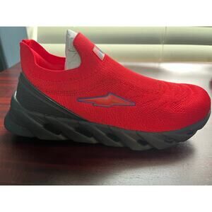 Avia Honeycomb Boys Slip Sneaker Boys Size 6 Red LEFT SHOE ONLY NEW